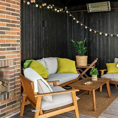 2 Bedroom Lovely In Semesterbostad Haderslev