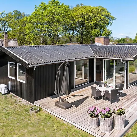 Semesterbostad 2 Bedroom Lovely In Haderslev